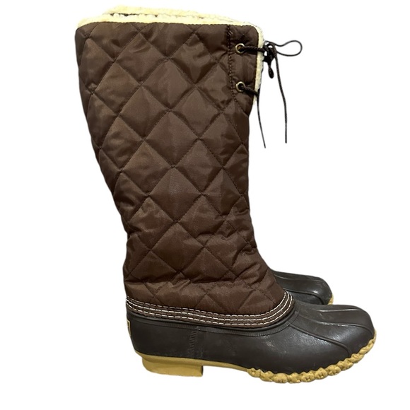 Women’s LL Bean Shearling Lined Quilted Snow Duck Boots, Size 6 M. - Picture 10 of 10
